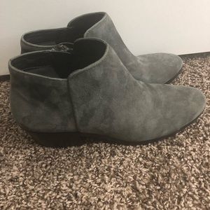 Sam Edelman Petty Chelsea Ankle Bootie